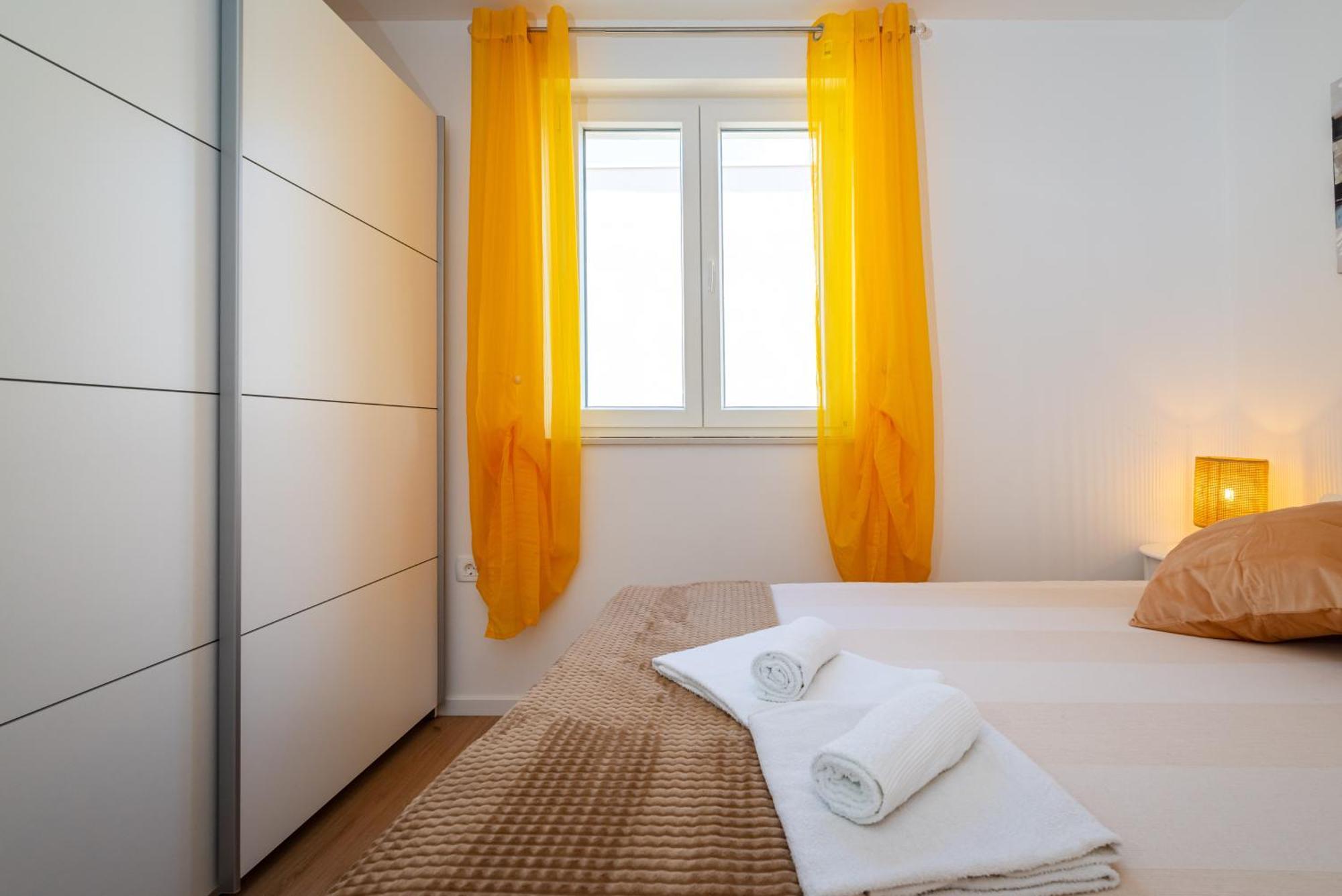 Apartmani Lelu Pridraga ภายนอก รูปภาพ