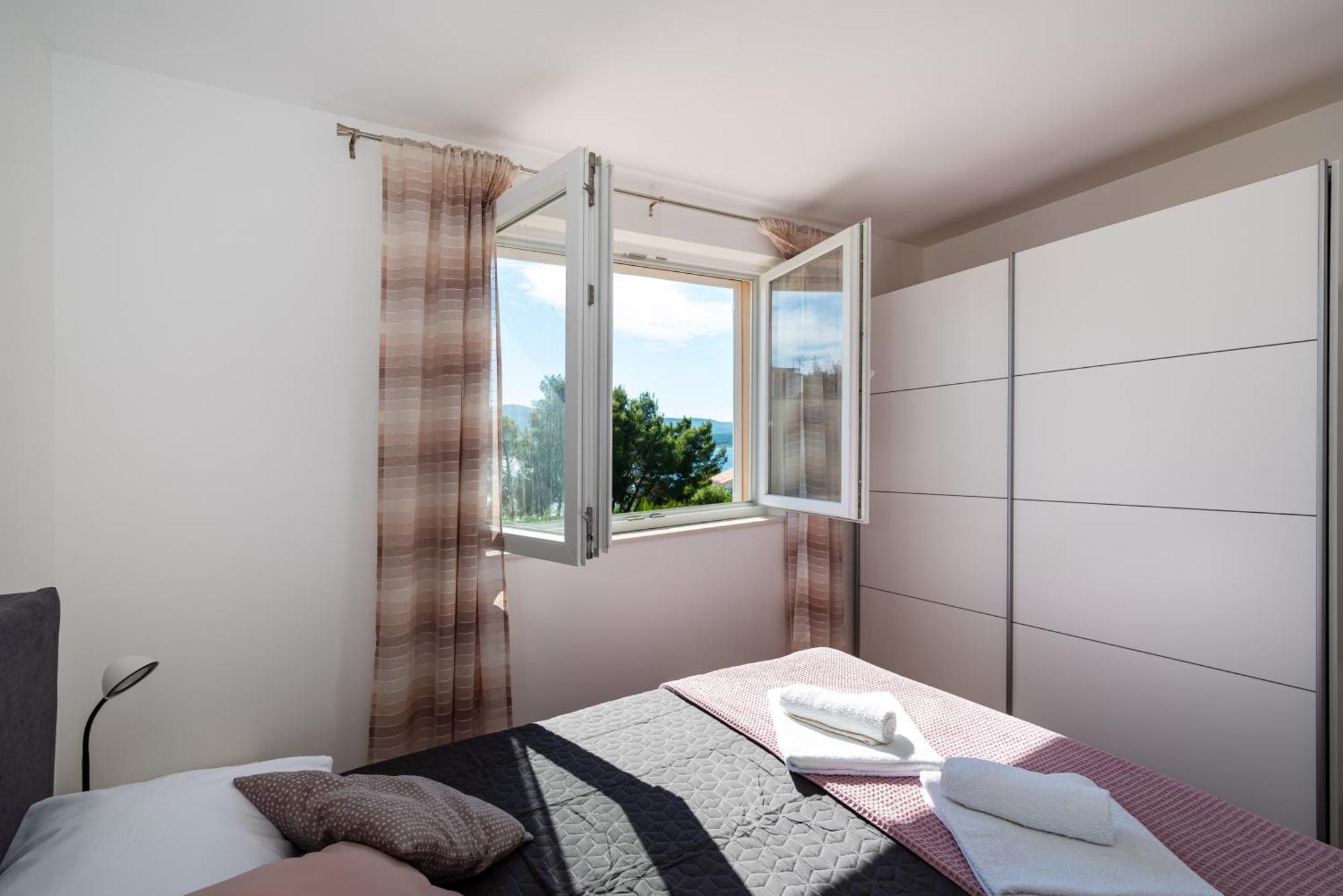 Apartmani Lelu Pridraga ภายนอก รูปภาพ